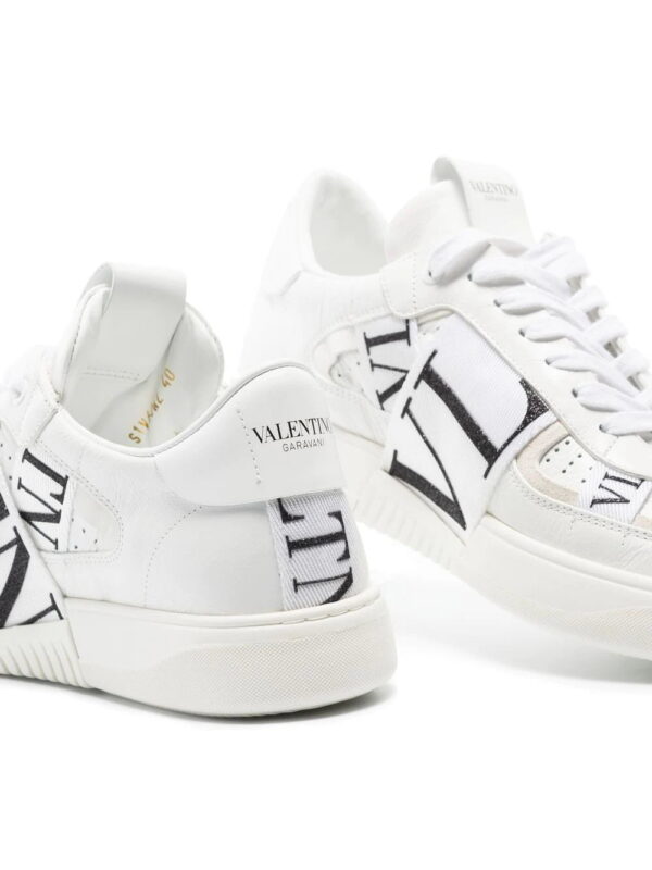 18462088_40692247_1000-1.jpg Valentino Garavani VL7N low-top sneakers