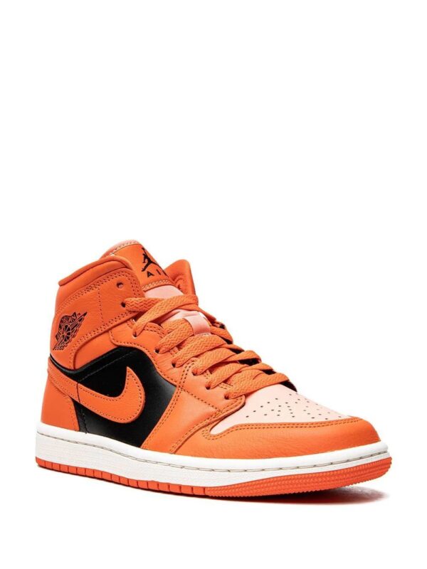 18533846_40227968_1000.jpg Jordan Air Jordan 1 Mid SE sneakers