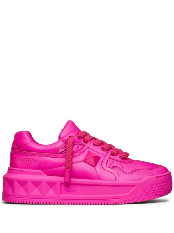 18658199_41125019_1000.jpg Valentino Garavani One Stud low-top sneakers
