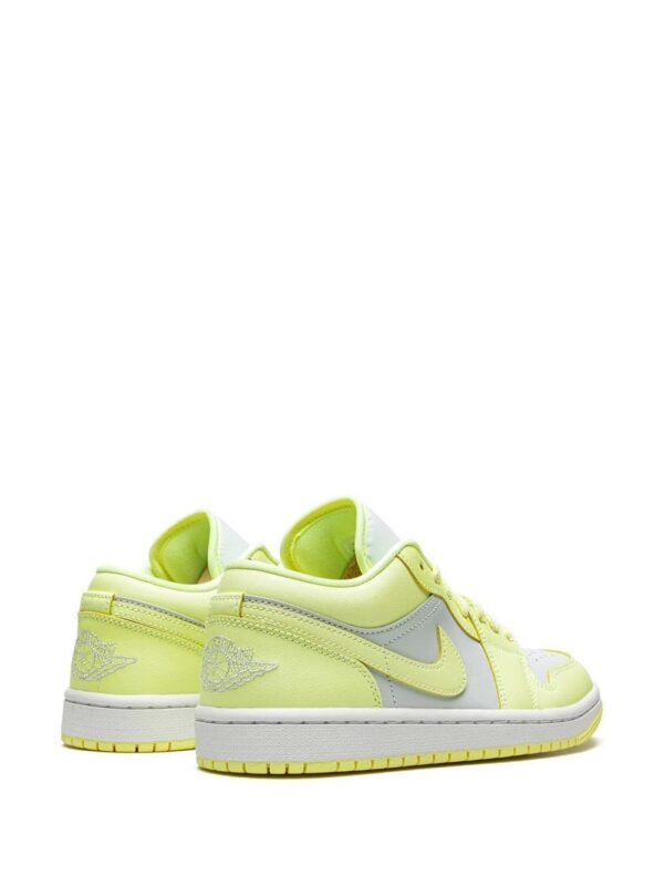 18659891_40431292_1000.jpg Jordan Air Jordan 1 Low sneakers
