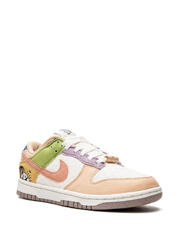 Nike Dunk Low SE sneakers
