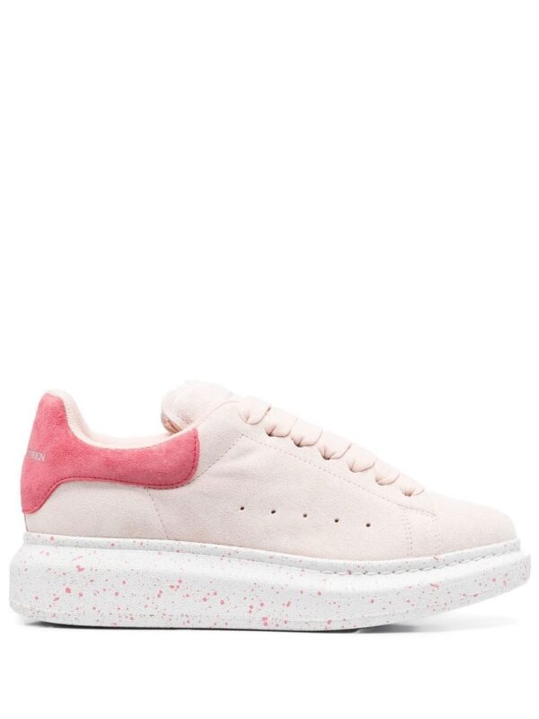 18675535_40510728_1000.jpg Alexander Mcqueen Oversized low-top sneakers