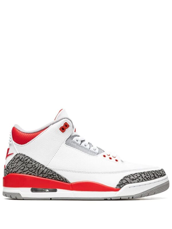 18697959_41489115_1000_7eef0e22-d39a-4364-9489-dc8707f403c2.jpg Jordan Air Jordan 3 Retro OG "Fire Red 2022" sneakers