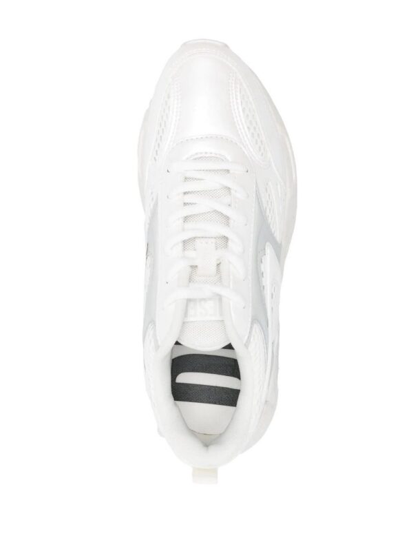 18725372_43449006_1000.jpg Diesel logo-patch low-top sneakers