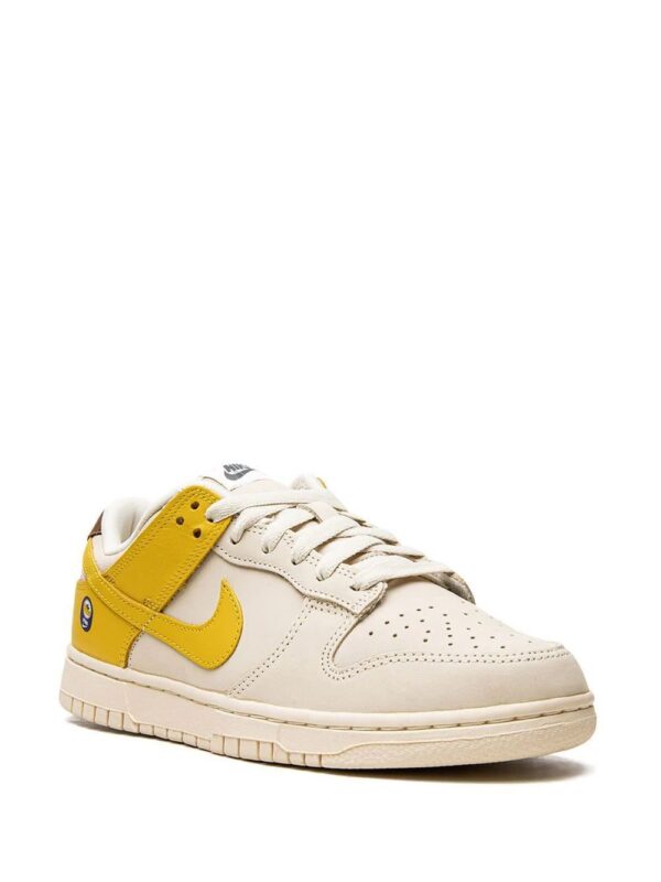 18726703_40530611_1000.jpg Nike Dunk Low LX "Banana" sneakers
