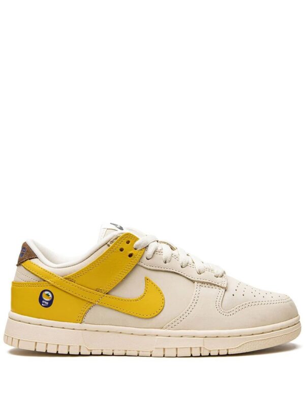 18726703_40530614_1000_5cf456c0-07f8-4d2a-aee6-0cd85c8ae91e.jpg Nike Dunk Low LX "Banana" sneakers