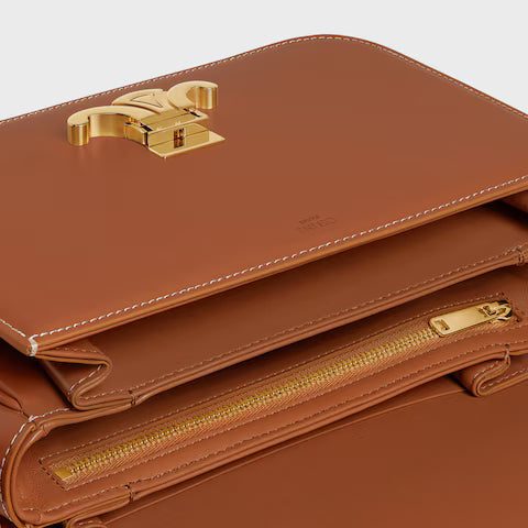 187363BFN-04LU_4_WIN21_W.jpg CELINE CLASSIQUE TRIOMPHE BAG IN Natural Calfskin