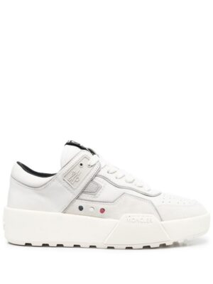 18772302_40624549_1000_61f56265-d99d-4223-aa10-92155e39945c.jpg Moncler logo-patch low-top leather sneakers