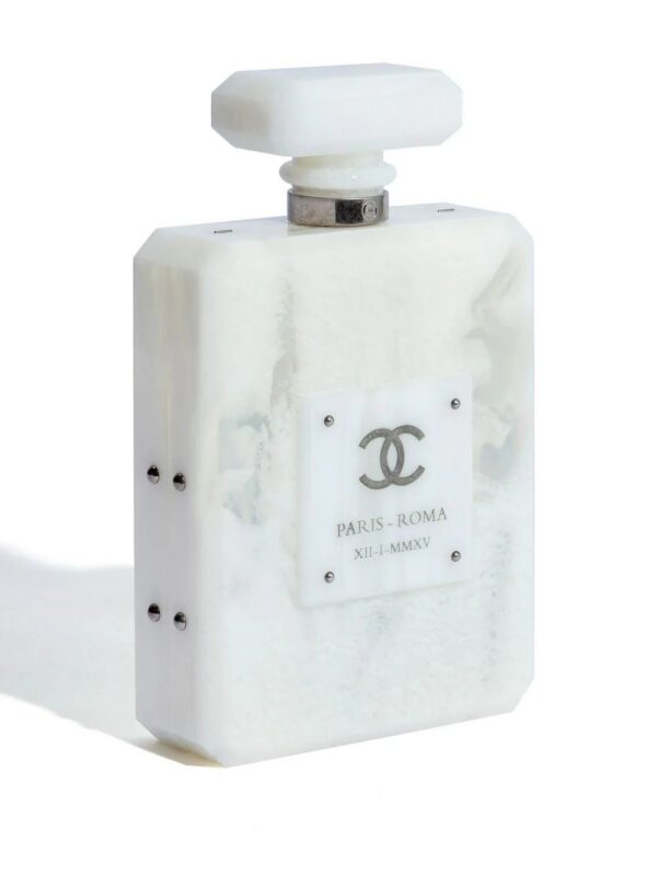 18828059_40898995_1000_8ce62cfd-67bf-4f2d-a9e6-1c164a7a34a6.jpg CHANEL Paris-Roma Nº5 Perfume Bottle mini bag
