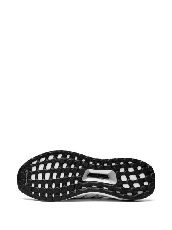 18861572_40911190_1000-1.jpg adidas Ultraboost 4.0 DNA sneakers