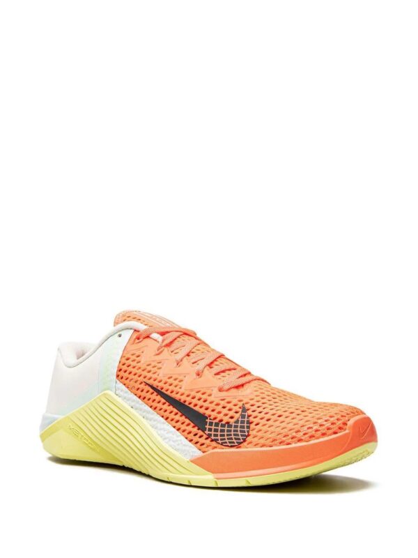 18863004_40908215_1000-1.jpg Nike Metcon 6 low-top sneakers