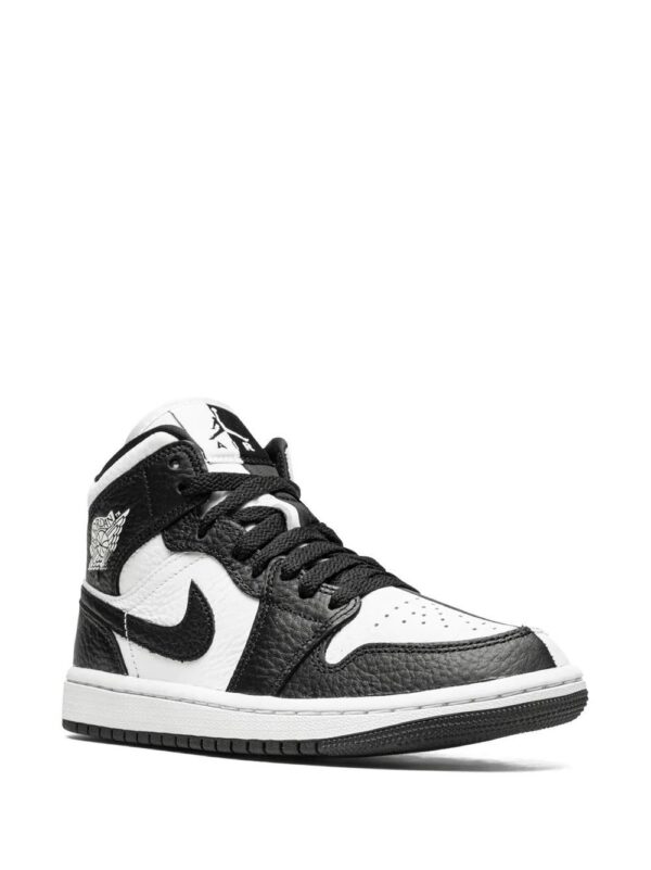 18902887_41044313_1000.jpg Jordan Air Jordan 1 Mid SE sneakers
