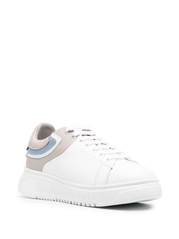 18914150_41152781_1000_ec0972b6-b5fb-4ddc-a41e-b50006233ebc.jpg Emporio Armani embossed-logo low-top sneakers