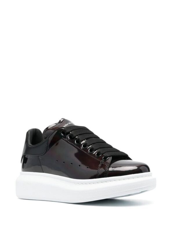 18914280_41126947_1000.jpg Alexander Mcqueen patent-leather low-top sneakers