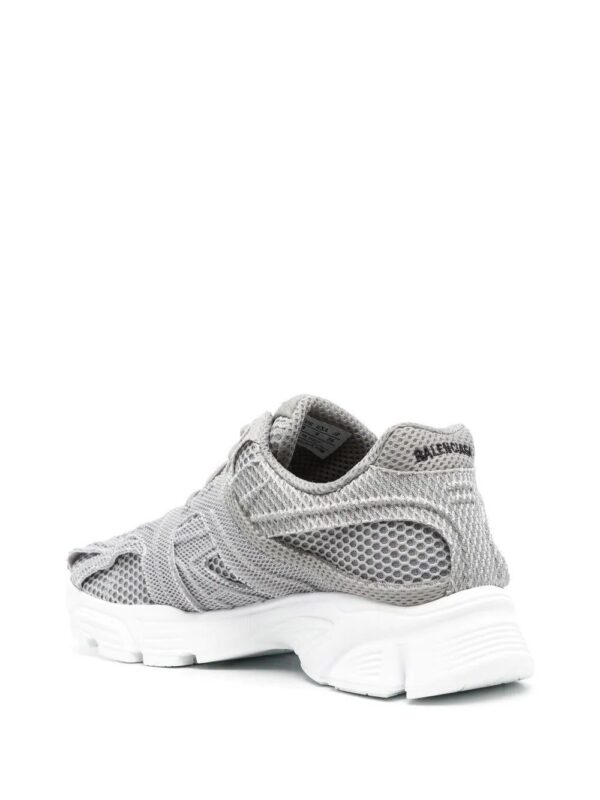 18981590_43433682_1000.jpg Balenciaga Phantom low-top sneakers