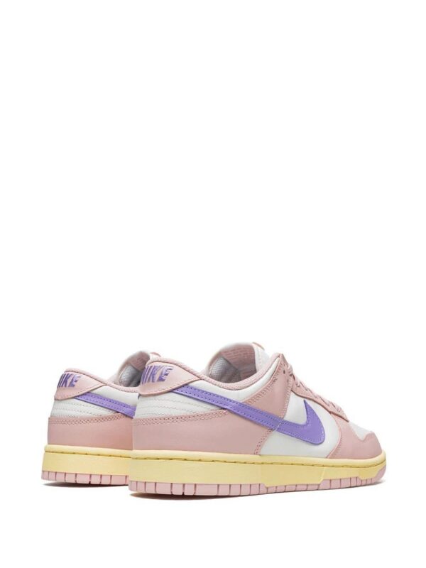 19024124_41457568_1000.jpg Nike Dunk Low “Pink Oxford” sneakers
