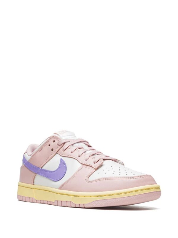 19024124_41459562_1000.jpg Nike Dunk Low “Pink Oxford” sneakers