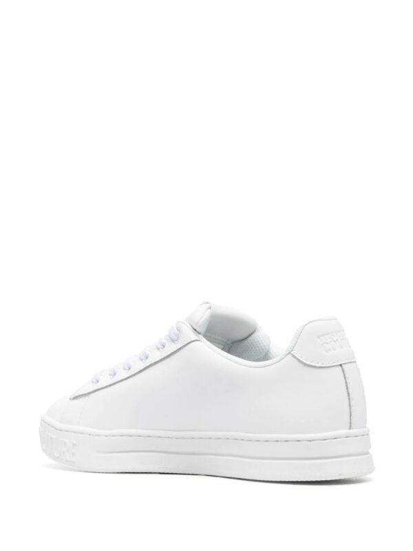 19037934_41570385_1000.jpg Versace Jeans Couture V-Emblem low-top sneakers