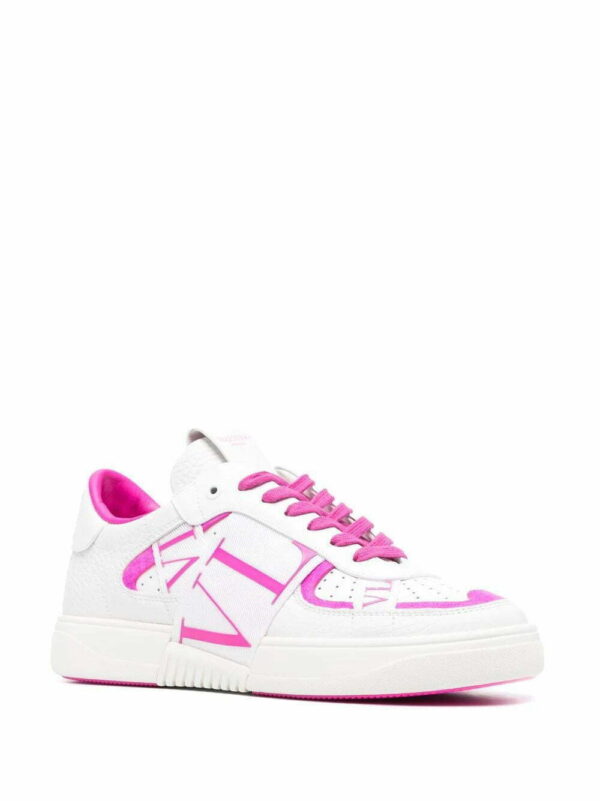 19128012_41848417_1000.jpg Valentino Garavani VL7N low-top sneakers