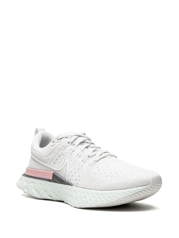 19139019_41828569_1000-1.jpg Nike React Infinity Run FK 2 sneakers