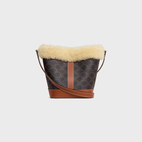 191442GH2-03TV_3_FW24_P2_W.jpg CELINE Small Bucket in TRIOMPHE CANVAS AND SHEARLING
