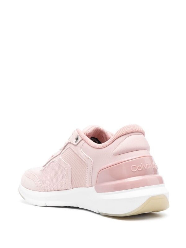 19151478_42727174_1000_90a74e59-23c3-4f9c-bf73-df857c6b302a.jpg Calvin Klein embossed logo low-top sneakers