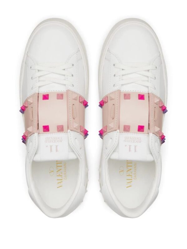 19182282_42221423_1000.jpg Valentino Garavani Rockstud Untitled sneakers