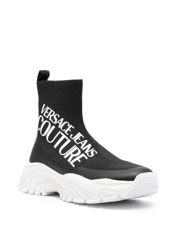 19205404_42254399_1000_63b1ff7f-a6d8-4f05-8837-ce5b0819c1e8.jpg Versace Jeans Couture logo-print sock-style sneakers