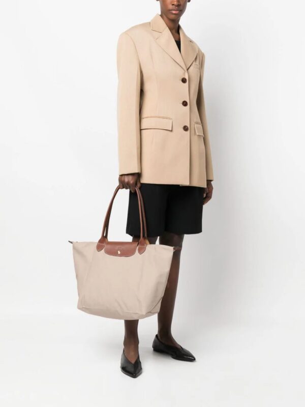19207998_45544257_1000.jpg Longchamp large Le Pliage shoulder bag