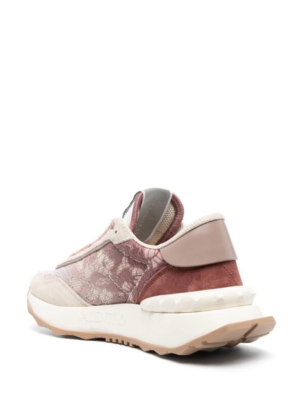 19216251_44854399_1000.jpg Valentino Garavani Lacerunner VLogo sneakers