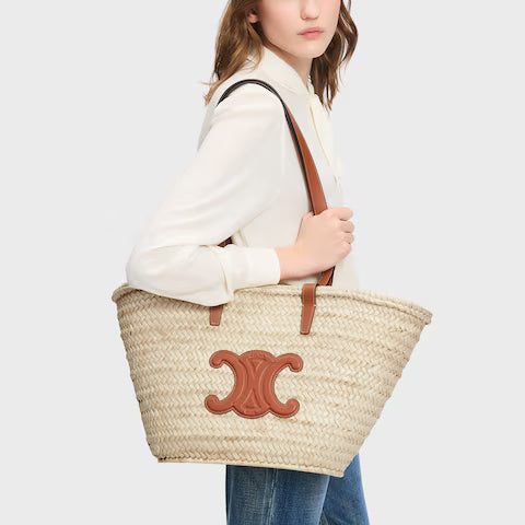 192622CGG-04LU_2_LIB_W.jpg CELINE MEDIUM CELINE CLASSIC PANIER IN palm leaves and Calfskin