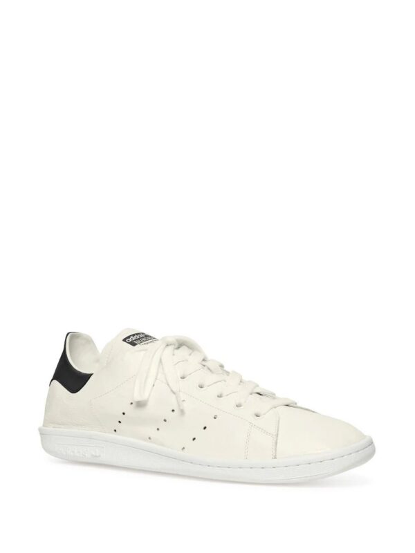 19288017_42489151_1000_91640b56-808c-45c6-afd1-f2d3d2efc798.jpg Balenciaga x adidas Stan Smith sneakers