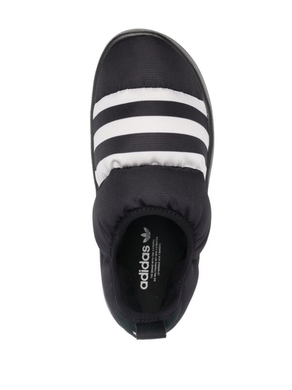 19318740_42472321_1000.jpg Adidas 3-Stripes padded sneakers