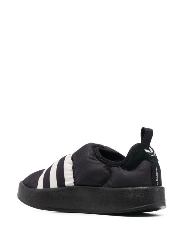 19318740_42472322_1000.jpg Adidas 3-Stripes padded sneakers