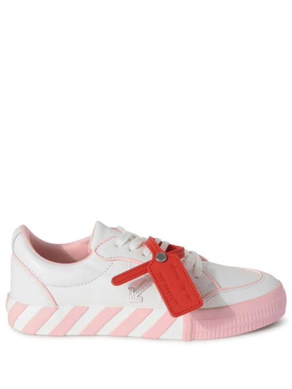 19320944_44104127_1000.jpg Off-White Low Vulcanized Outlined sneakers