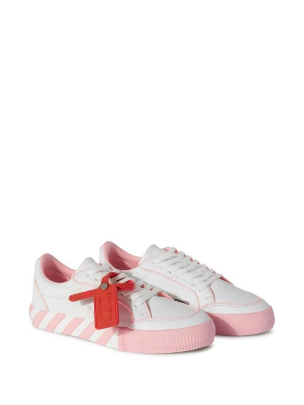19320944_44104128_1000.jpg Off-White Low Vulcanized Outlined sneakers