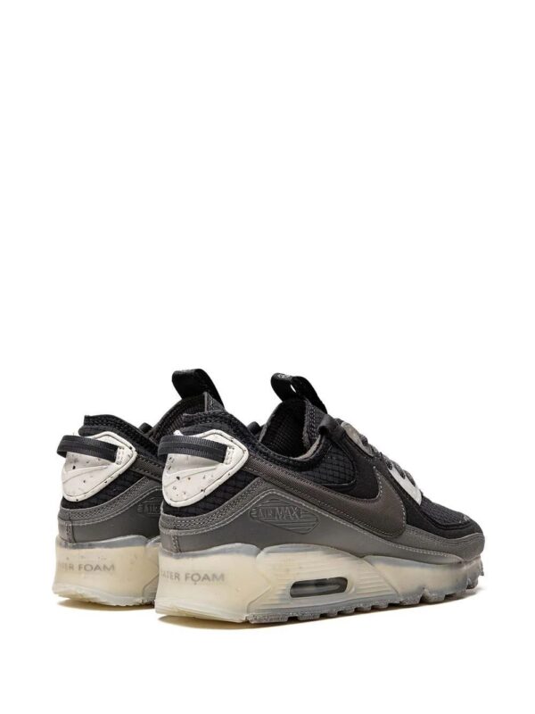 19342925_42451370_1000-1.jpg Nike Air Max Terrascape 90 sneakers