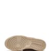 19359796_43188265_1000-1.jpg Nike Dunk Low "Terry Swoosh" sneakers