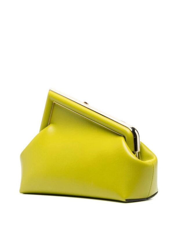 19362846_42577761_1000.jpg FENDI small First clutch