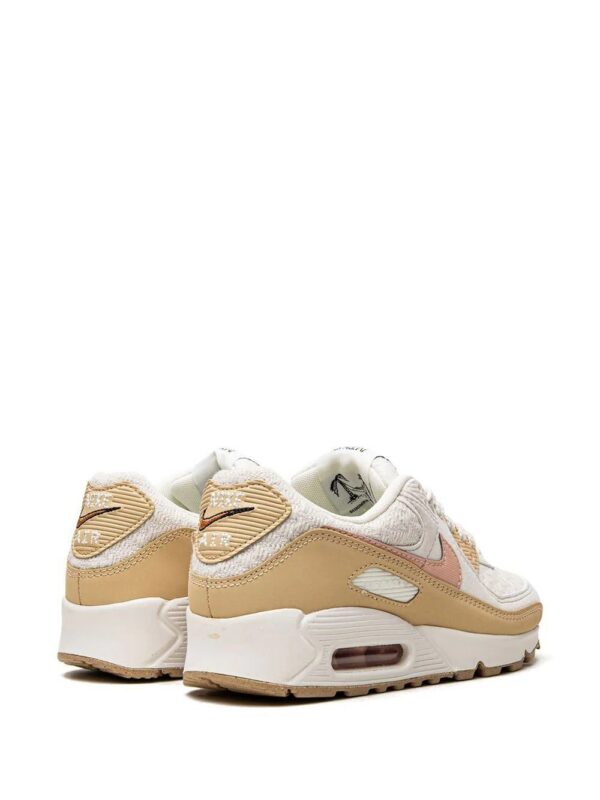 19373196_42537567_1000-1.jpg Nike Air Max 90 sneakers