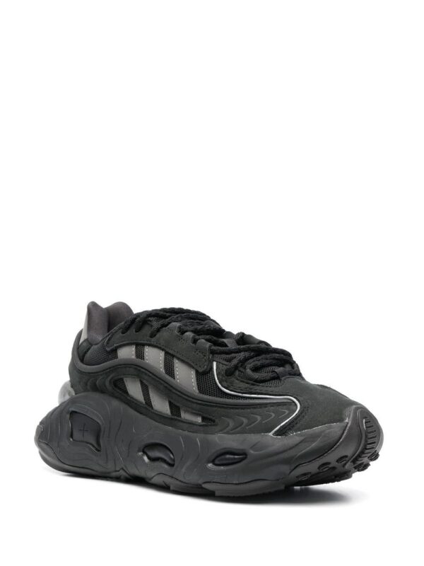 19420728_42720488_1000.jpg adidas GX7205 low-top sneakers
