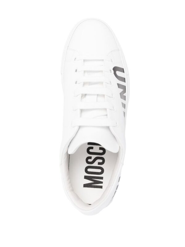 19453653_43366604_1000_34312f9a-0889-44b1-9f9f-8d3ee8cafc51.jpg Moschino logo-print low-top sneakers