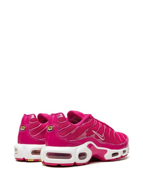 19455962_43586390_1000.jpg Nike Air Max Plus sneakers