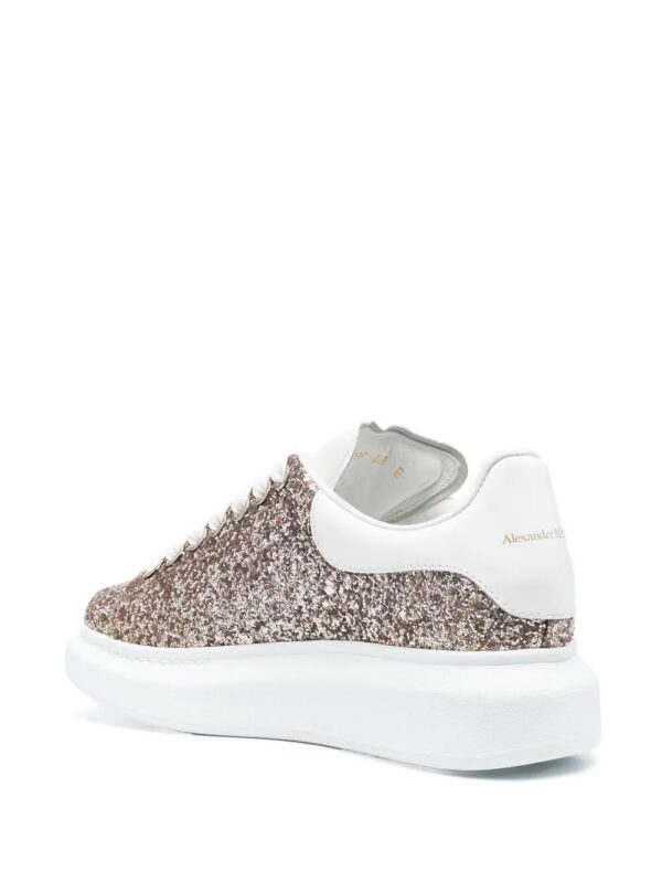 19512579_43448944_1000.jpg Alexander McQueen Oversized lace-up sneakers