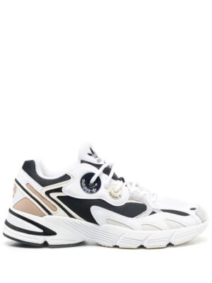 19559706_43657479_1000-1.jpg adidas Astir low-top sneakers