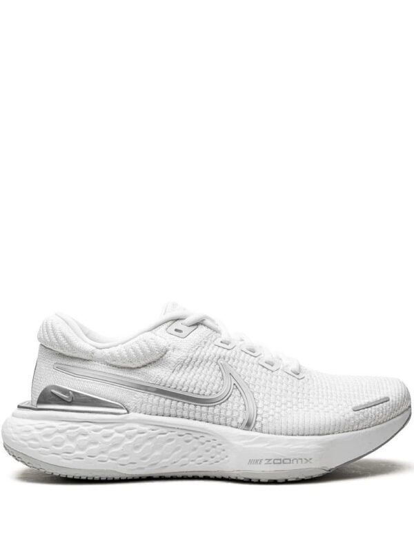 19588752_43662401_1000-1.jpg Nike ZoomX Invincible Run FK sneakers