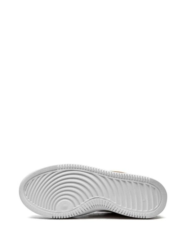 19588953_43663081_1000-1.jpg Nike Court Vision Alta LTR low-top sneakers