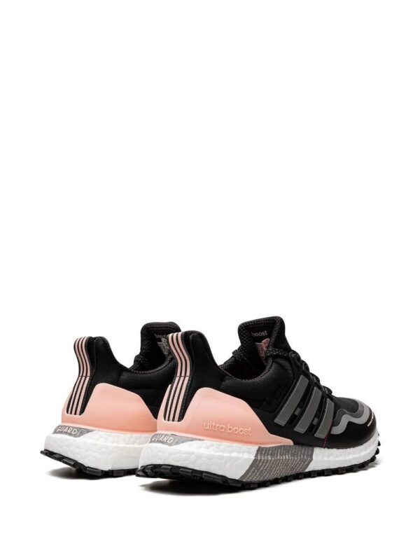 19593016_43659822_1000-1.jpg adidas Ultraboost Guard low-top sneakers