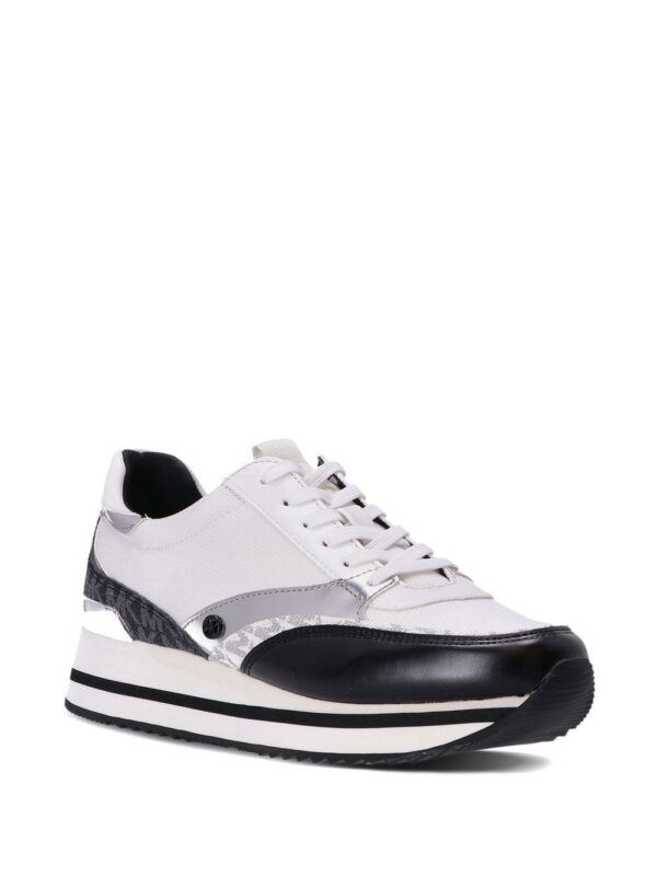 19598327_43682107_1000_2f756e71-8981-4b91-a8ae-a33c02345530.jpg Michael Kors monogram-detail low-top sneakers
