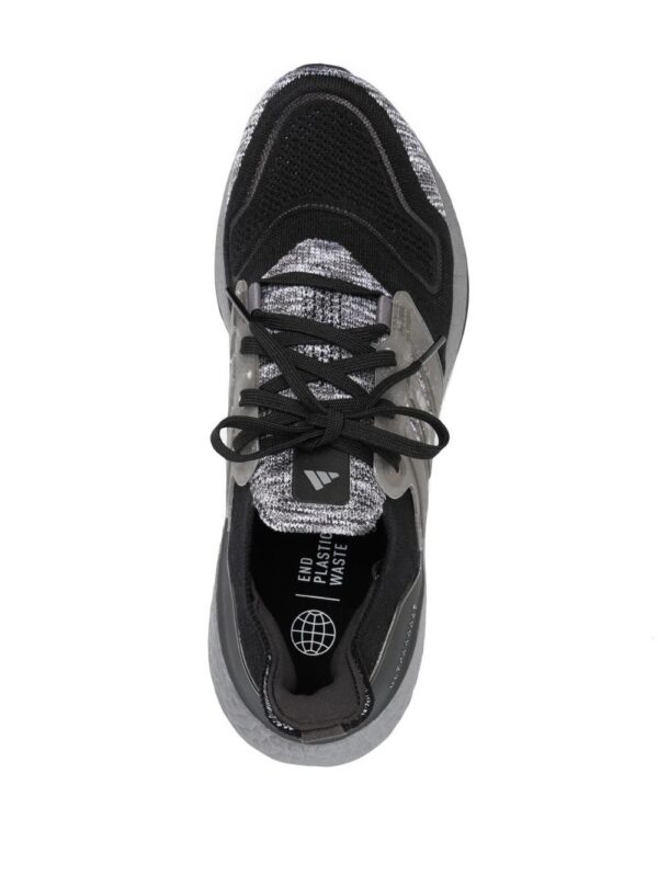 19623375_43846060_1000-1.jpg adidas HQ2095 low-top sneakers